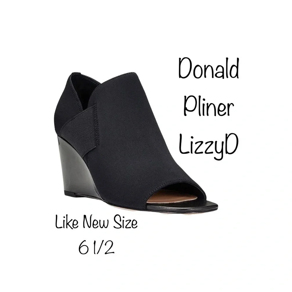 𝅺❣️DONALD J. Pliner❣️ LizzyD Sz 6 Sandals Like New